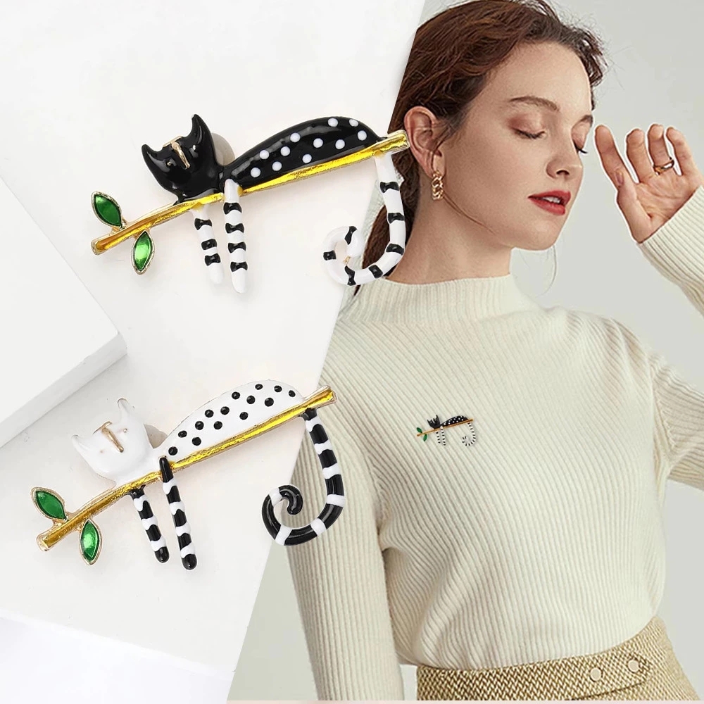 Men Accessories Bouquet - Lazy Cat Sitting On The Tree