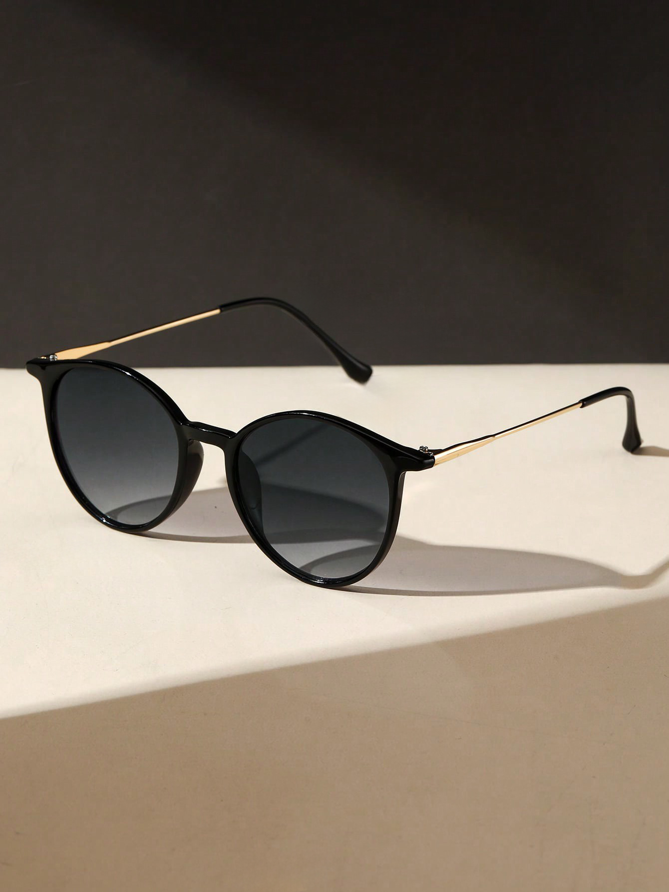 Men Accessories Fashion - 1PC Fashion Round Metal Women Sunglasses