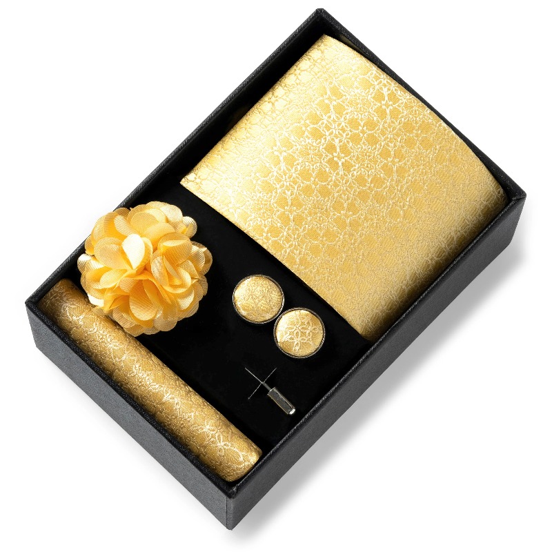 Luxury and Fashionable Men's T - Cufflink Box Set 评论和价格