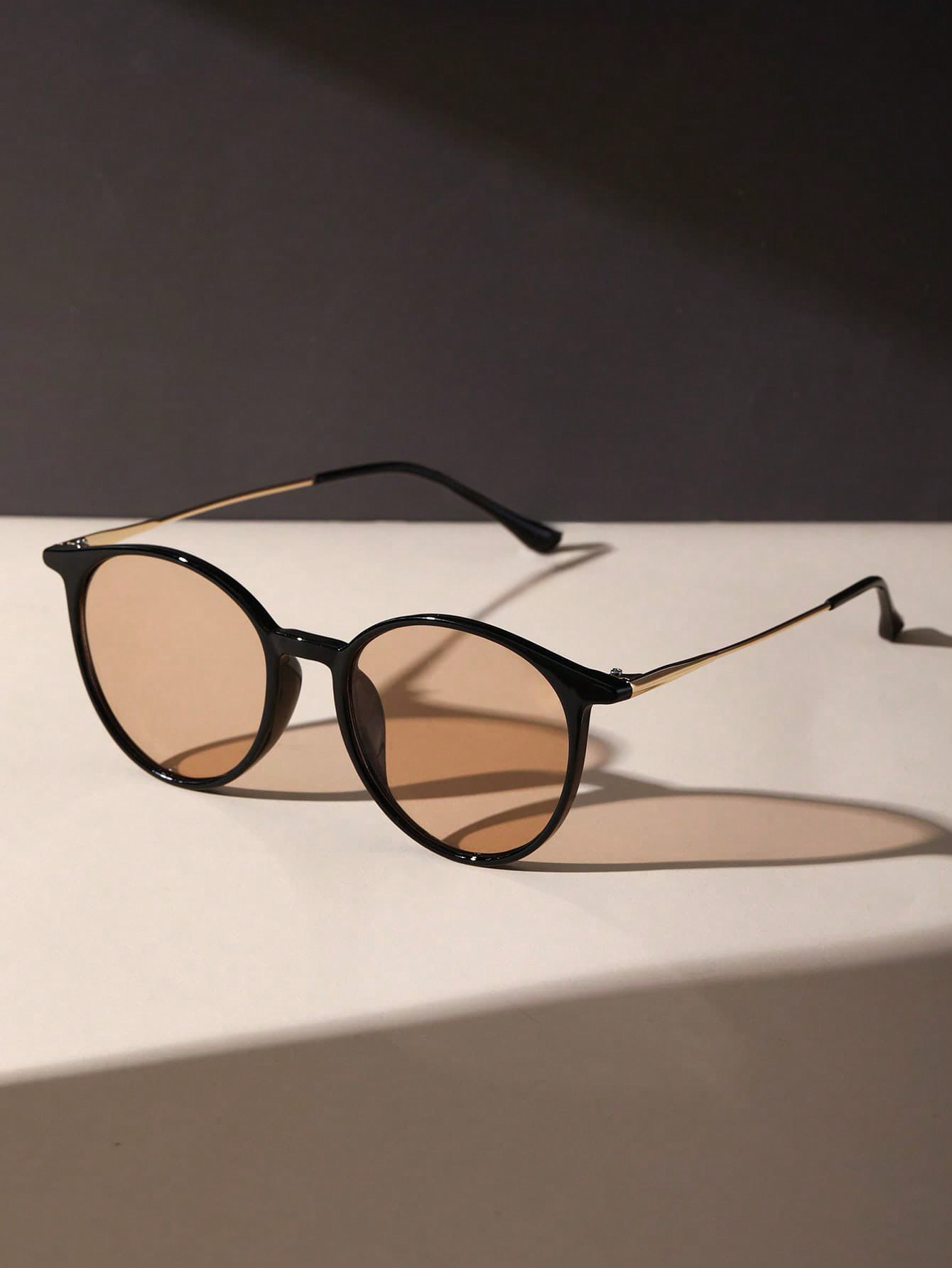 1PC Fashion Round Metal Women  - Men Accessories Fashion 评论和价格