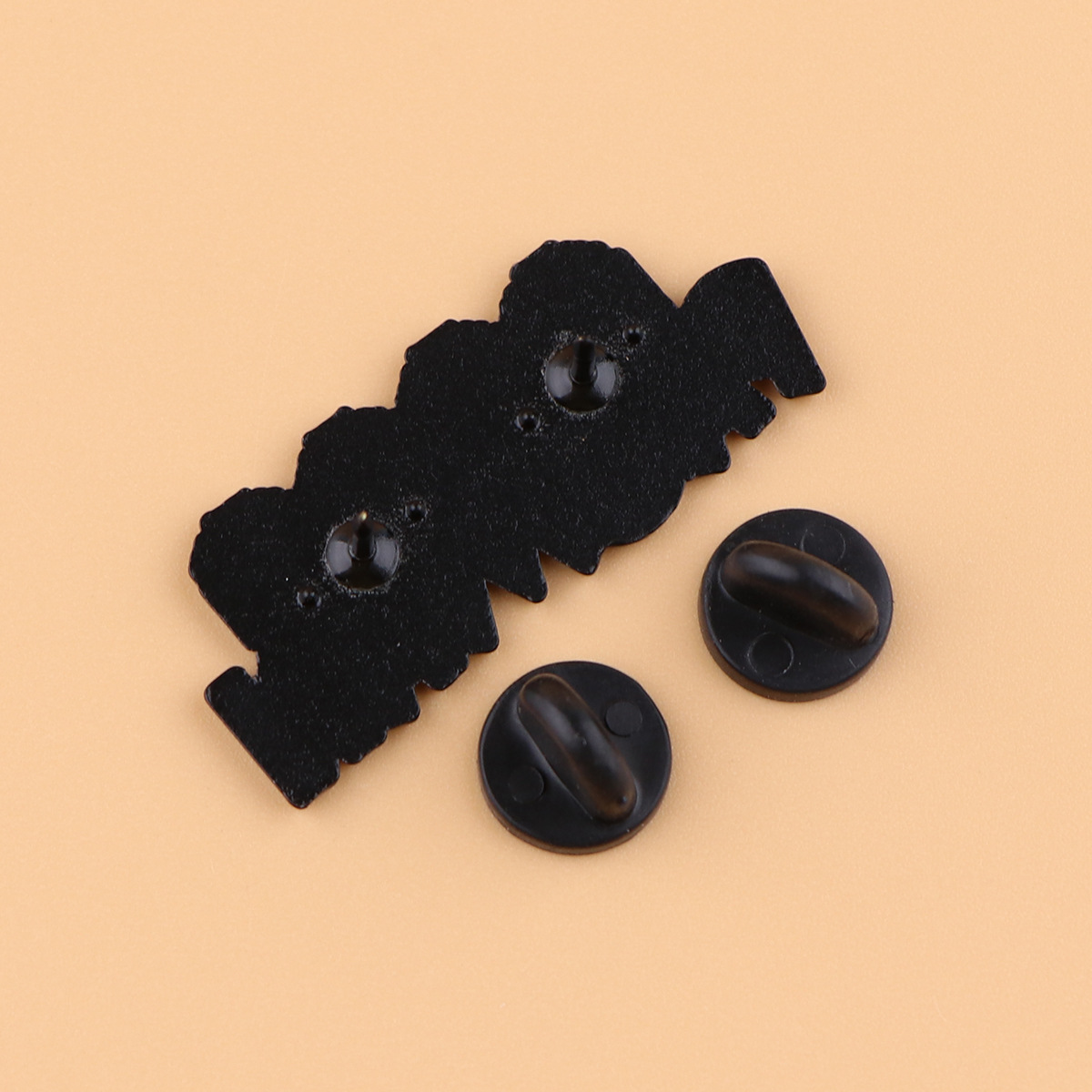 Pac-Man Game Brooch Pin Badge  - Men Accessories Brooch 评论和价格